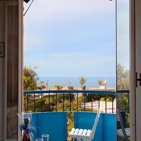 Azzurra